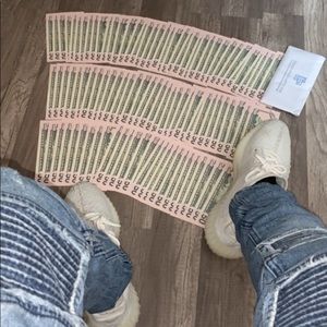 Meet your Posher, Adrian